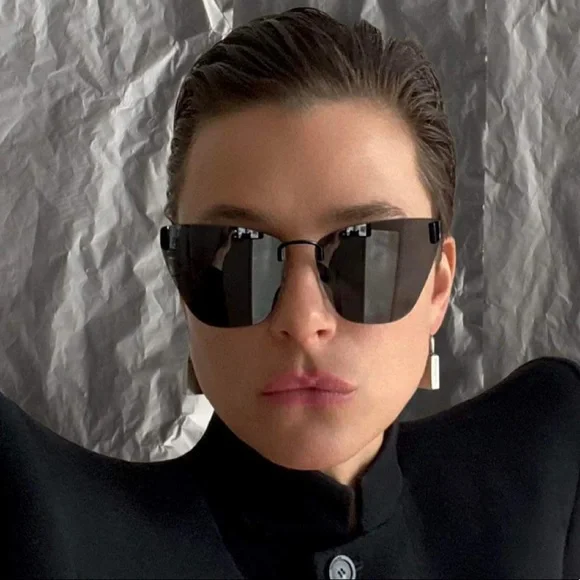 Balenciaga | Accessories | Balenciaga The Everyday All Black  display picture 1